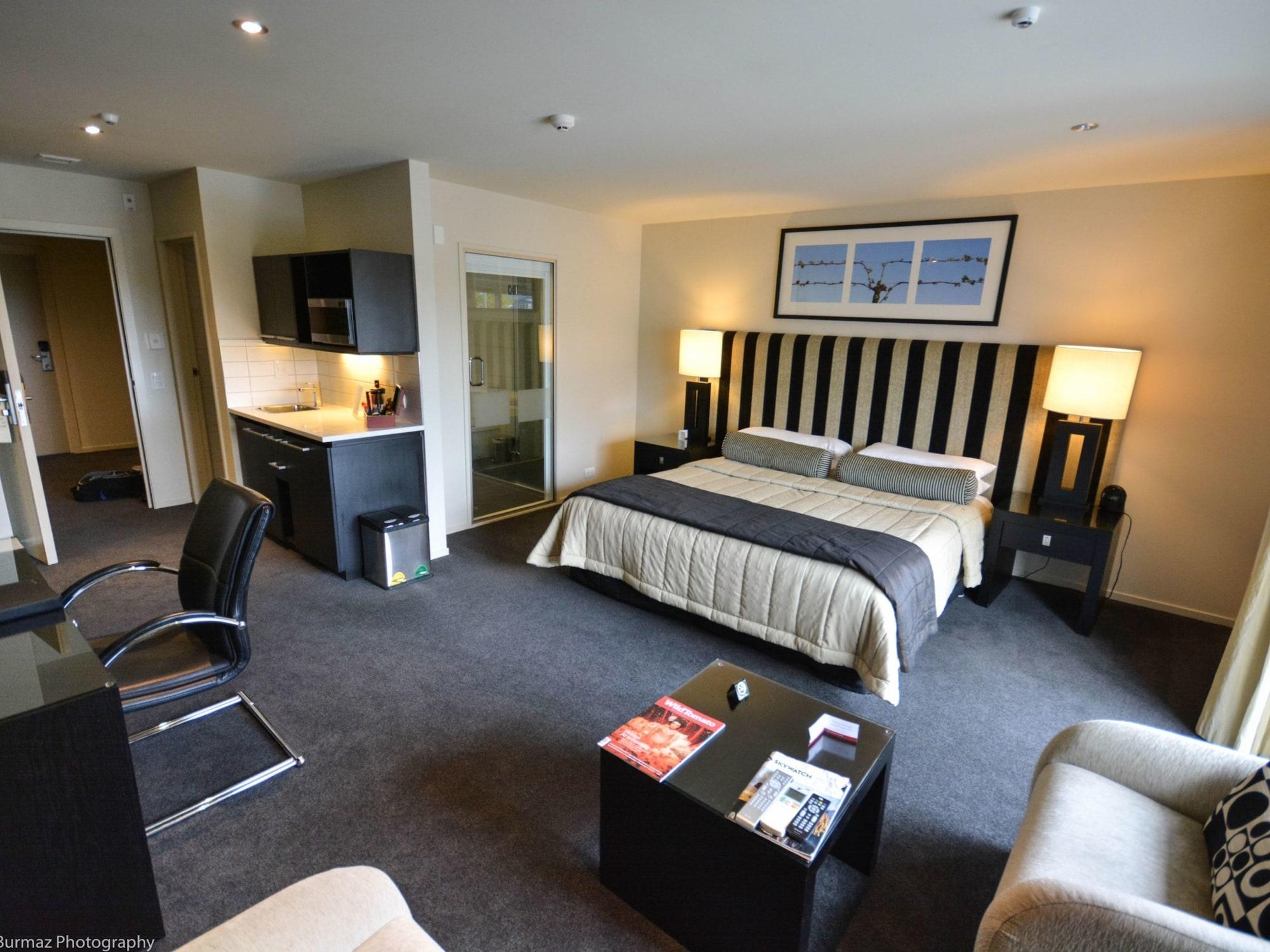 Carnmore Chateau Marlborough Blenheim Kültér fotó A studio apartment in New Zealand